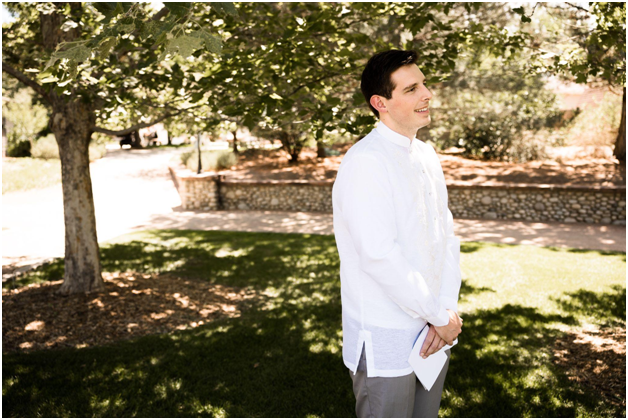Raya Barong Tagalog